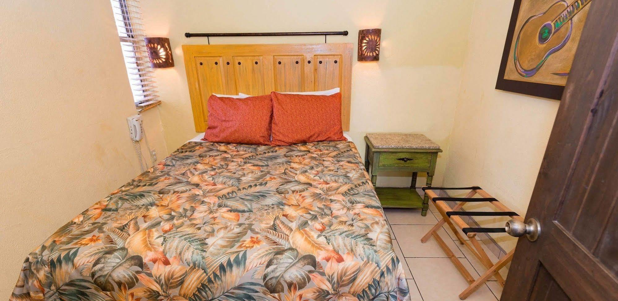 Siesta Suites Boutique Hotel Cabo San Lucas Exterior photo